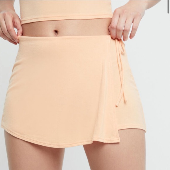 Pacsun wrap short - Picture 1 of 4